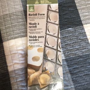 Ravioli Form